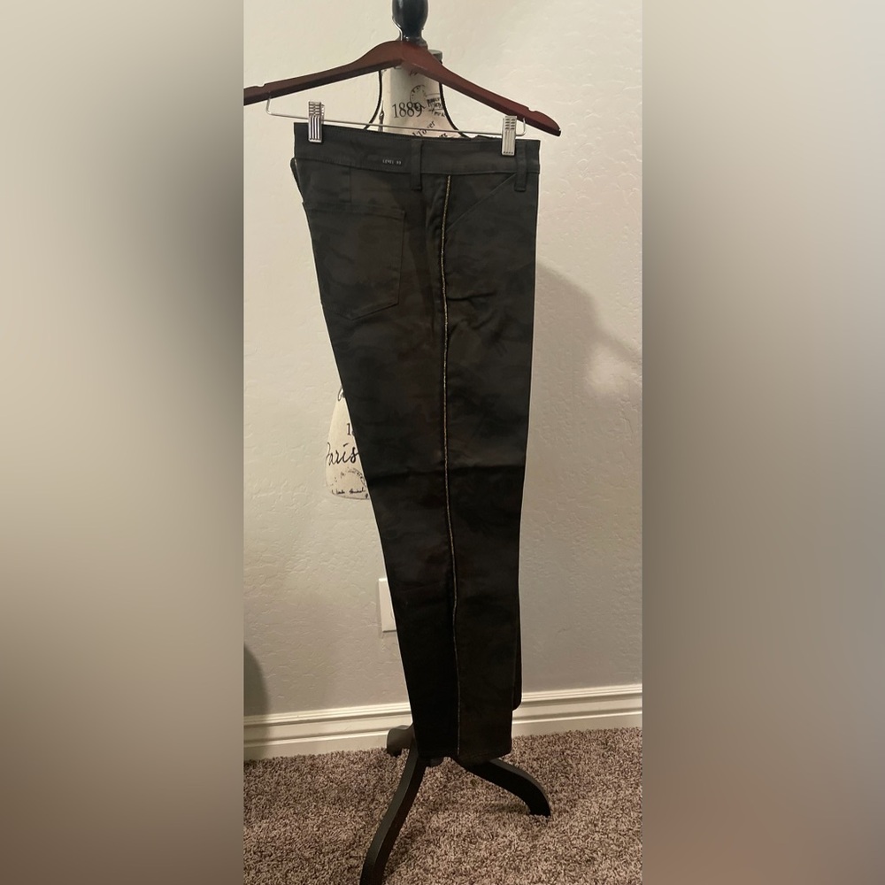 Level 99 Pants